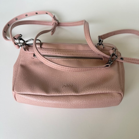 Matt & Nat $110 Belt Bag Crossbody Convertible Gaia Vegan - Picture 9 of 13